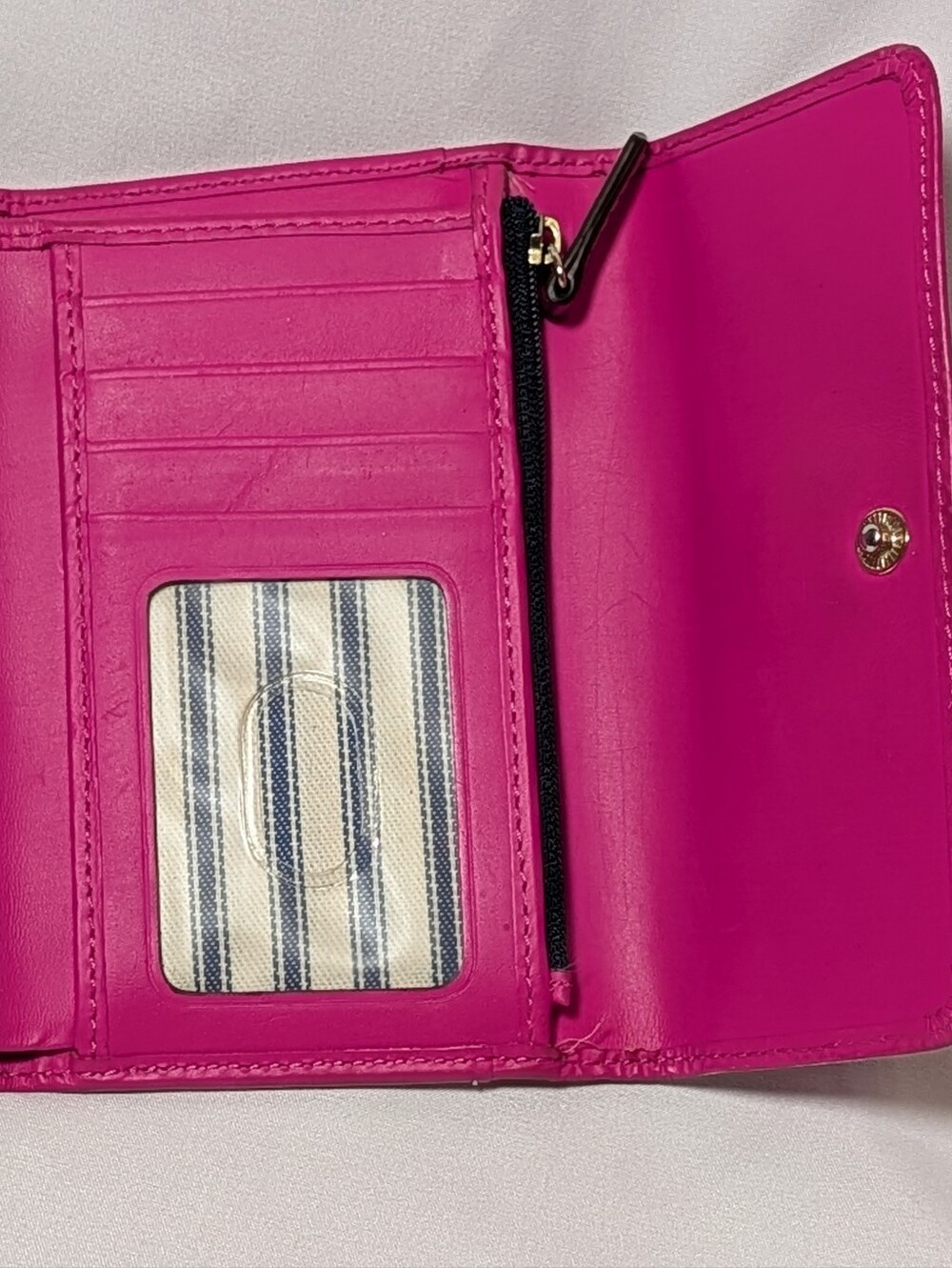 Dooney & Bourke Pink Leather Trifold Wallet Gold Logo - Picture 5 of 14